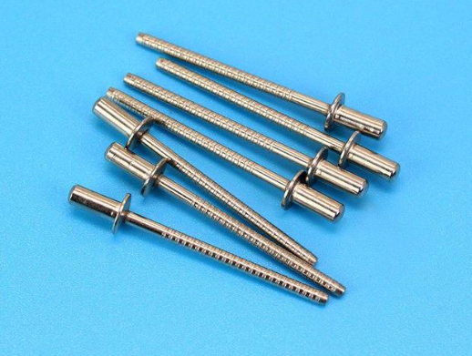 鉚釘作為緊固件的作用有那些?